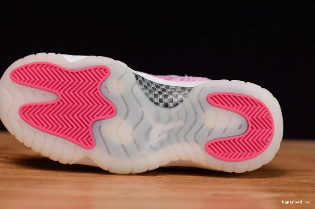 WMNS Snakeskin Pink Air 11 AH7860-106 Low Jordan 0627